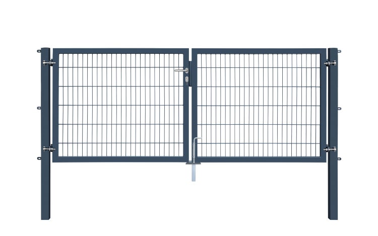 Doppeltor aus Metall mit Schloss