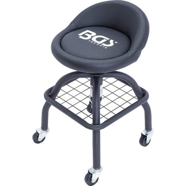 Rollbarer Werkstatthocker mit Rückenlehne, Ablagegitter und BGS technic Logo.