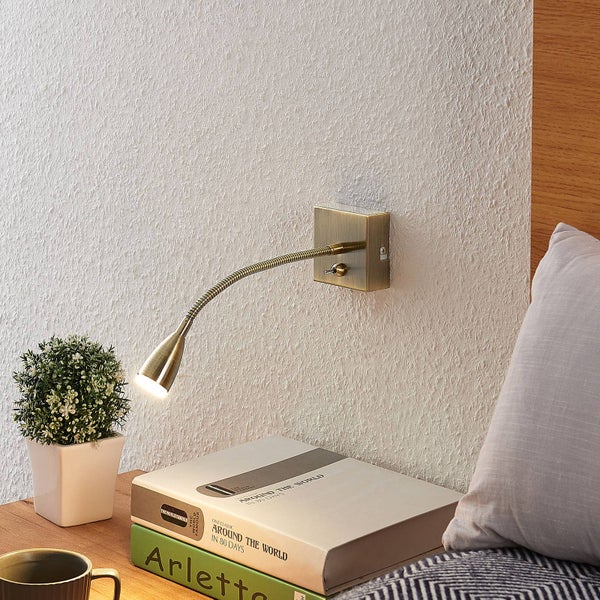 Lindby LED Wandleuchte, Wandlampe Innen Jolka (Modern) in Bronze aus Metall (1 flammig ) - Wandstrahler Wandbeleuchtung Schlafzimmer / Wohnzimmer Schlafzimmerleuchte