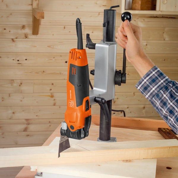 Motor-Einstellwerkzeugsatz im blauen Werkzeugkoffer