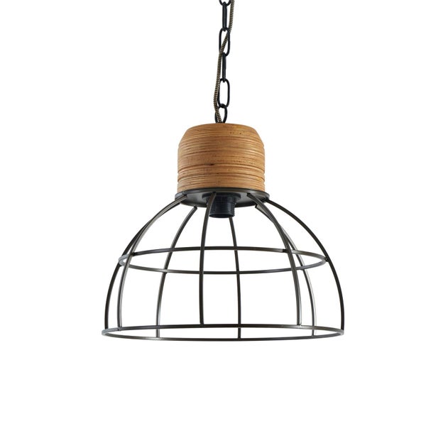 Drei Gerüstbauteile aus Metall mit Bohrlöchern zur Montage an einer Holzkonstruktion.