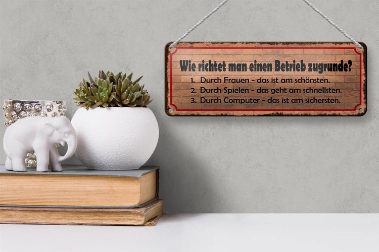 Blechschild Spruch 27x10cm Betrieb richten Frauen Spielen Dekoration