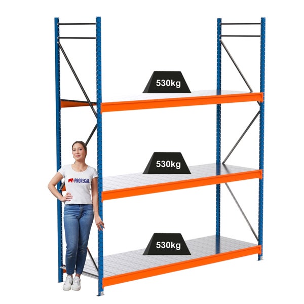 Lagerregal mit drei Ebenen und einer Traglast von 530 Kilogramm pro Ebene