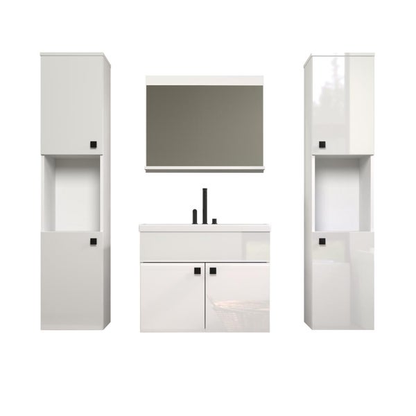 Badezimmermöbel-Set mit Waschbeckenunterschrank, Armatur, Spiegel und zwei Hochschränken mit offenen Fächern und schwarzen Griffen.