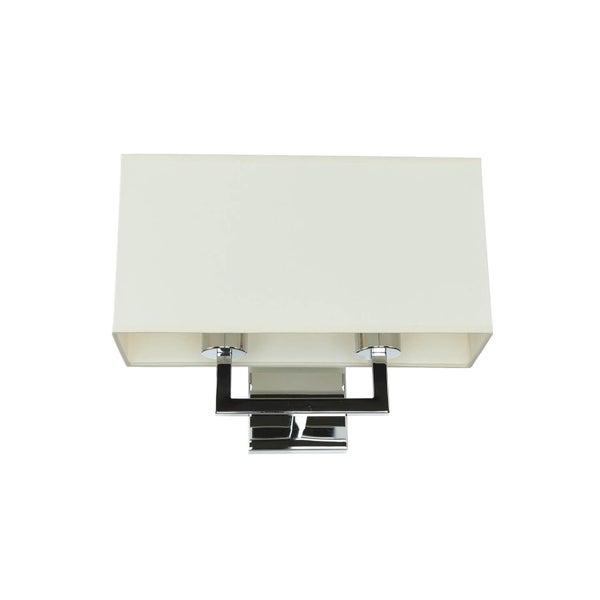 Wandleuchte mit rechteckigem Lampenschirm und Metallhalterung