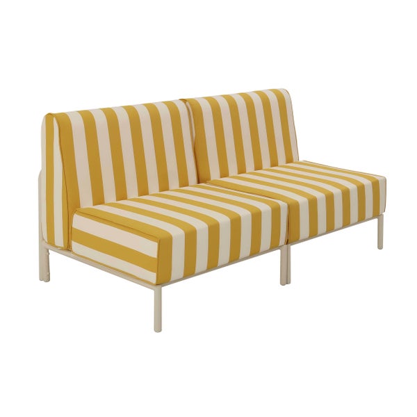 2-Sitzer Loungesofa mit gelb-weiß gestreiften Polstern und Metallgestell.