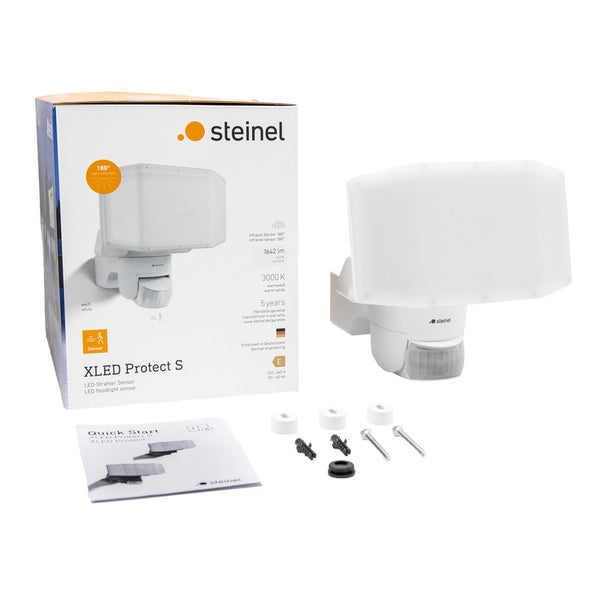 Steinel XLED Protect S LED Strahler Sensor mit Verpackung und Zubehör