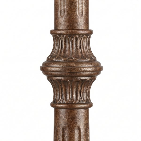 Dekorative Säule aus Metall