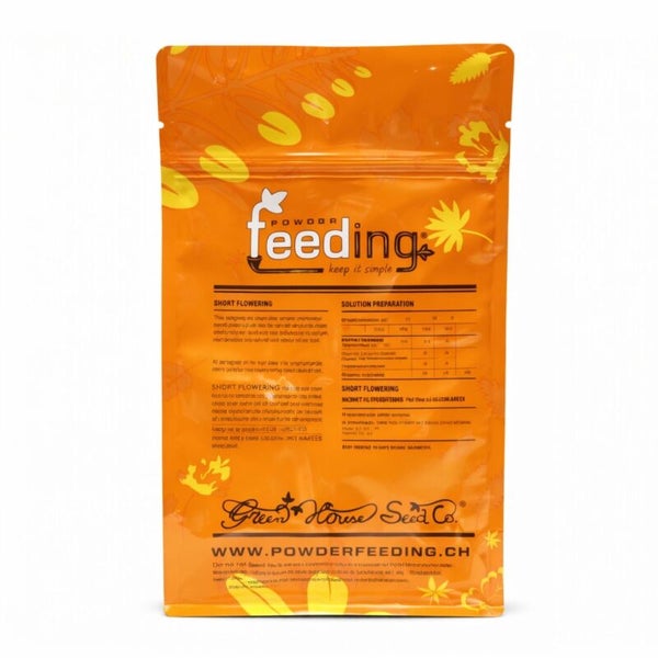 Pulverförmiger Dünger für kurze Blütezeiten in einer Verpackung