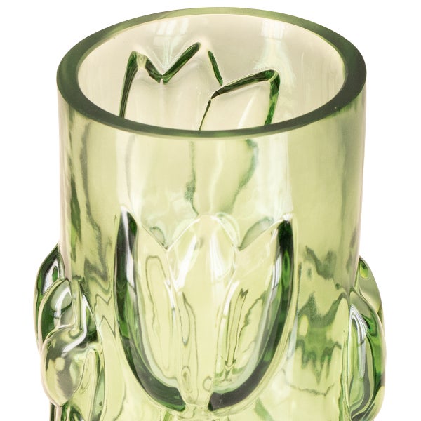 Nahaufnahme einer grünen Glasvase mit Reliefmuster in Form von Tulpenblüten.