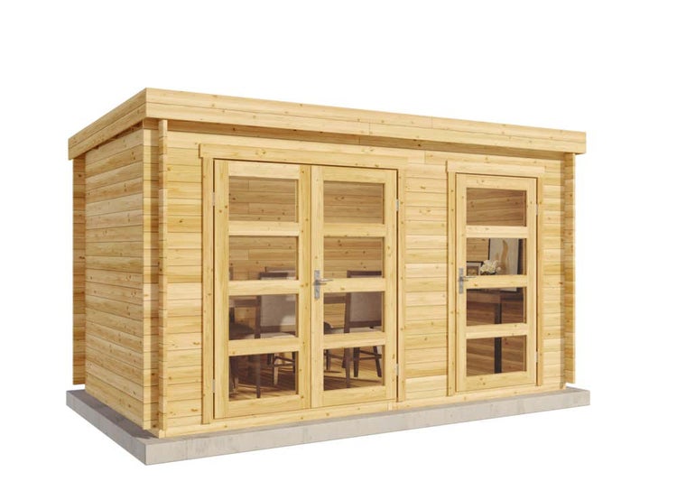 Schaumspiere Holodiscus discolor mit vielen cremeweißen Blütenrispen und grünen Blättern im Garten.