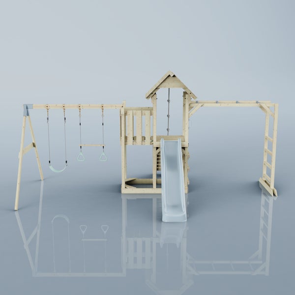 Spielplatz mit Rutsche, Schaukel und Klettergerüst aus Holz