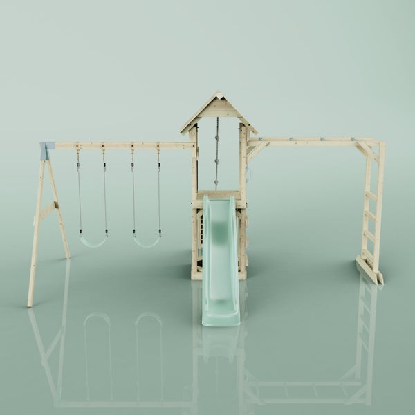 Holzspielplatz mit Schaukeln, Rutsche, Kletterwand und Kletterseil