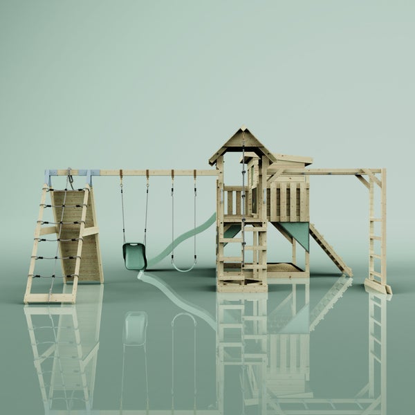 Spielanlage aus Holz mit Rutsche, Schaukeln und Klettergerüst