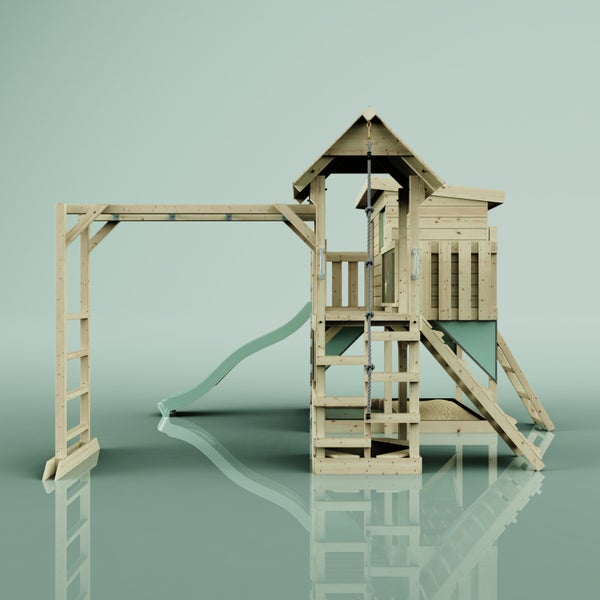 Spielturm aus Holz mit Rutsche, Leiter und Kletterseil